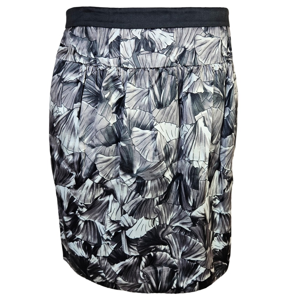 BCBGMAXAZRIA Mini Skirt Womens 12 Ginkgo Leaf Print Professional Chic Modern
